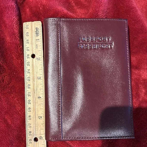 Genuine Leather wallet passport card holder in chocolate Brown - Picture 12 of 17